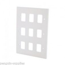 9 GANG FLUSH WHITE GRID PLATE